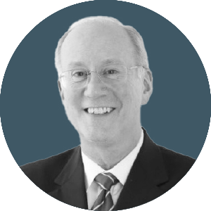 headshot of dean thomson