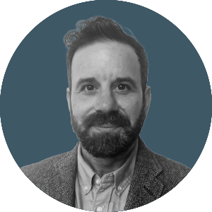 dennis ferretti headshot