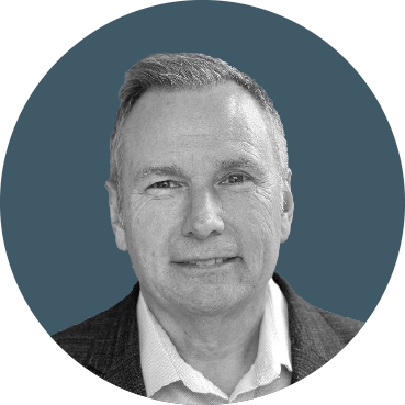 a headshot of doug dusso from cna